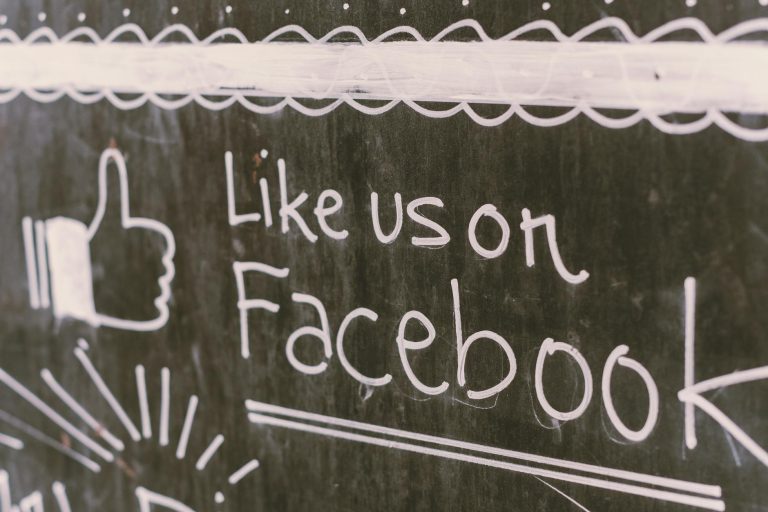 marketing advertising fB8fDB