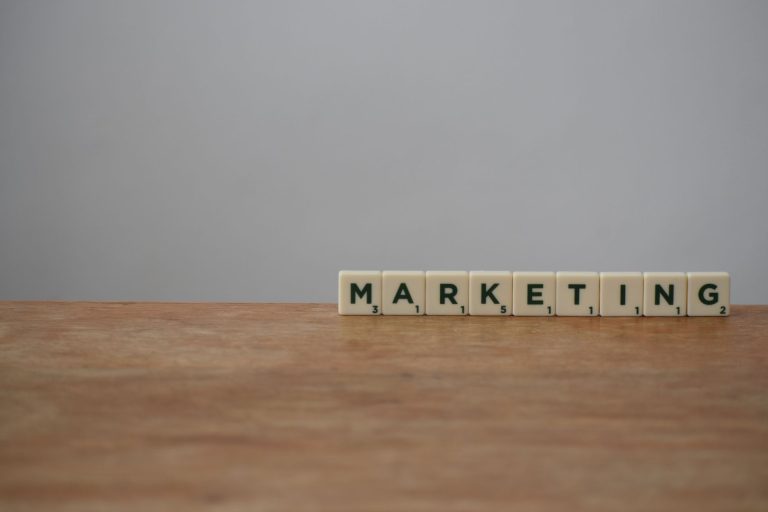 marketing advertising qQeqeQ